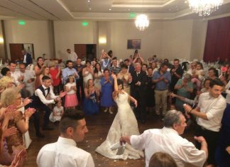 O Dj Memtsas Θα Απογειώσει Το Wedding Party Σας!