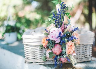 Floral Βάπτιση Κοριτσιού Με Λεβάντα Και Τριαντάφυλλα
