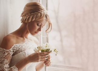 Υπέροχα νυφικά hairstyles για στρογγυλά πρόσωπα