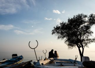 Ένας Ρομαντικός Γάμος Με Λευκές Αποχρώσεις Για Την Κατερίνα Και Τον Βασίλη