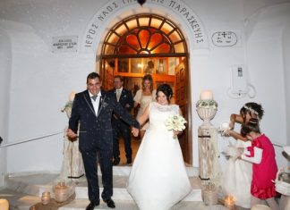 Μία συγκινητική έκπληξη για την επέτειο γάμου της Χρυσούλας και του Θωμά έπειτα από 2 χρόνια γάμου!