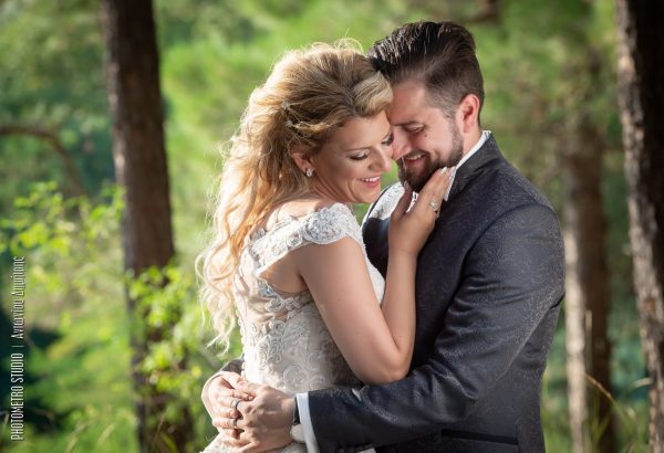 Το ζευγάρι σε next day φωτογράφιση real weddings