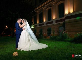 Ένας Παραδοσιακός Γάμος Για Την Άννα Και Τον Νίκο