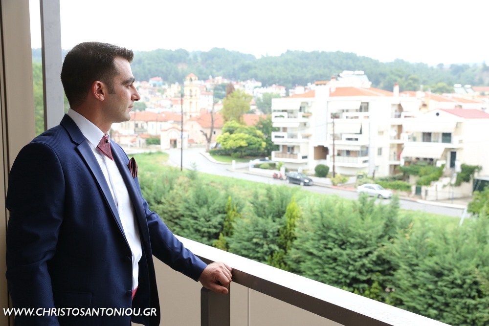 Ο Στρατής, προετοιμάζεται για τον γάμο