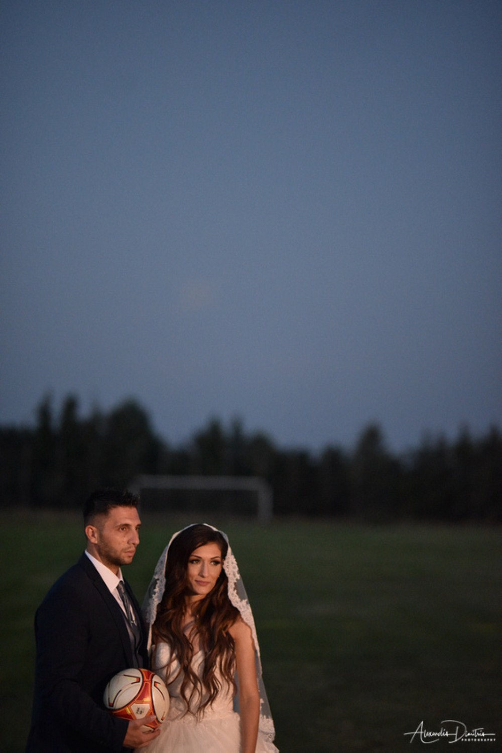 Το ζευγάρι σε after wedding φωτογράφιση